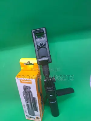 Plokama Live- Selfie Stick Tripod With Led Fill Light