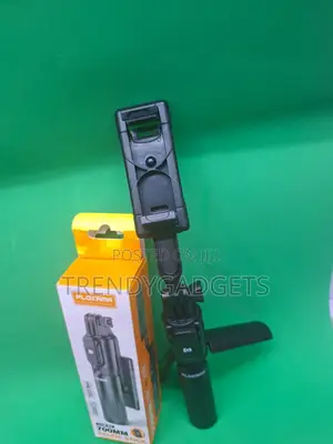 Plokama Live- Selfie Stick Tripod With Led Fill Light