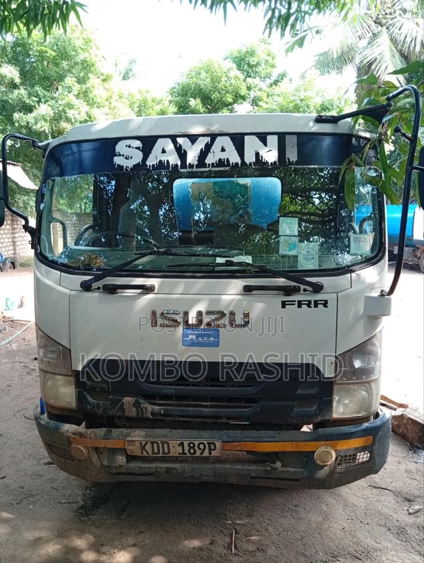 Truck on Sale - thumbnail 3