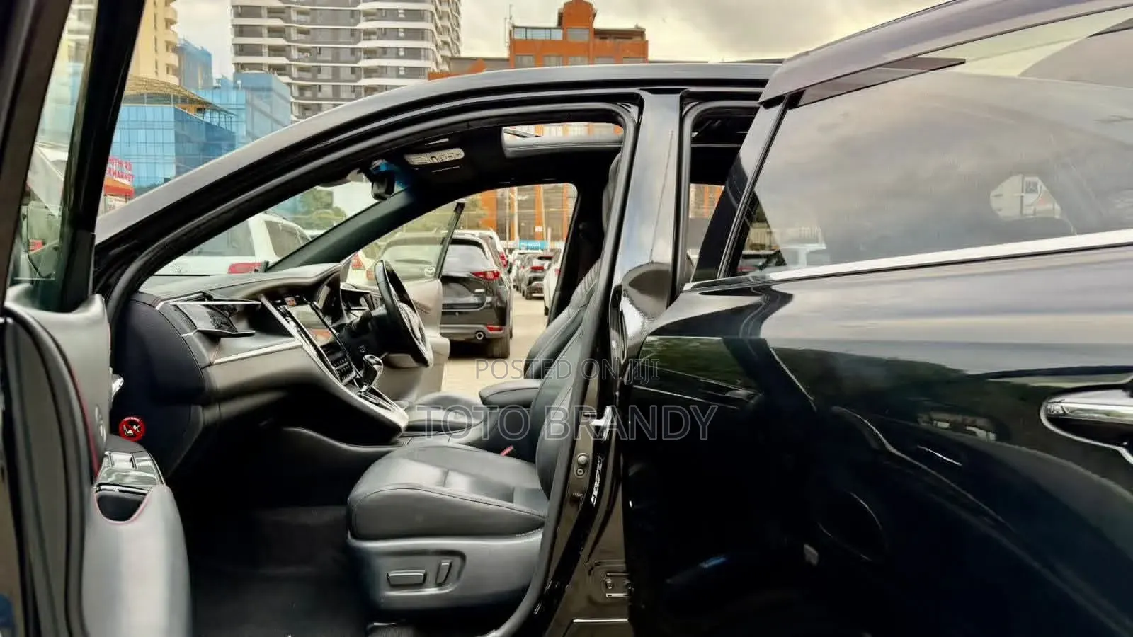 Toyota Harrier 2019 Black