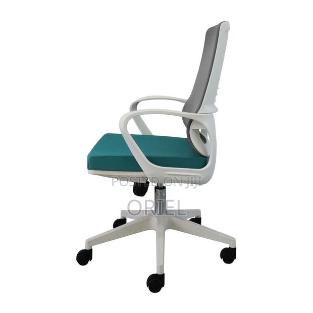 Office Chair : Mesh Gray Backrest Office Chair - thumbnail 5