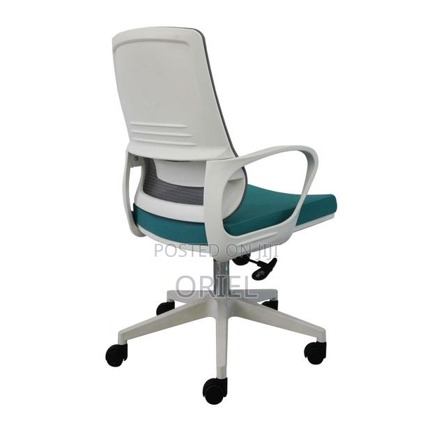 Office Chair : Mesh Gray Backrest Office Chair - thumbnail 8