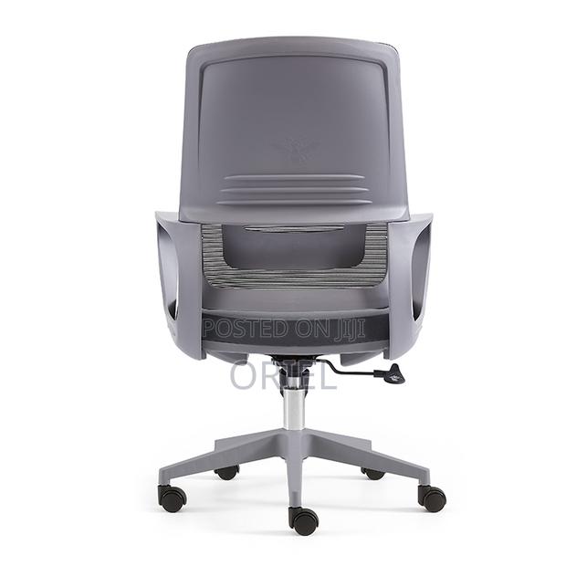 Office Chair : Mesh Gray Backrest Office Chair - thumbnail 13