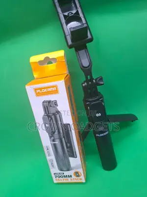 Live- Portable Tripod Selfie Stick for Tiktok and Reels