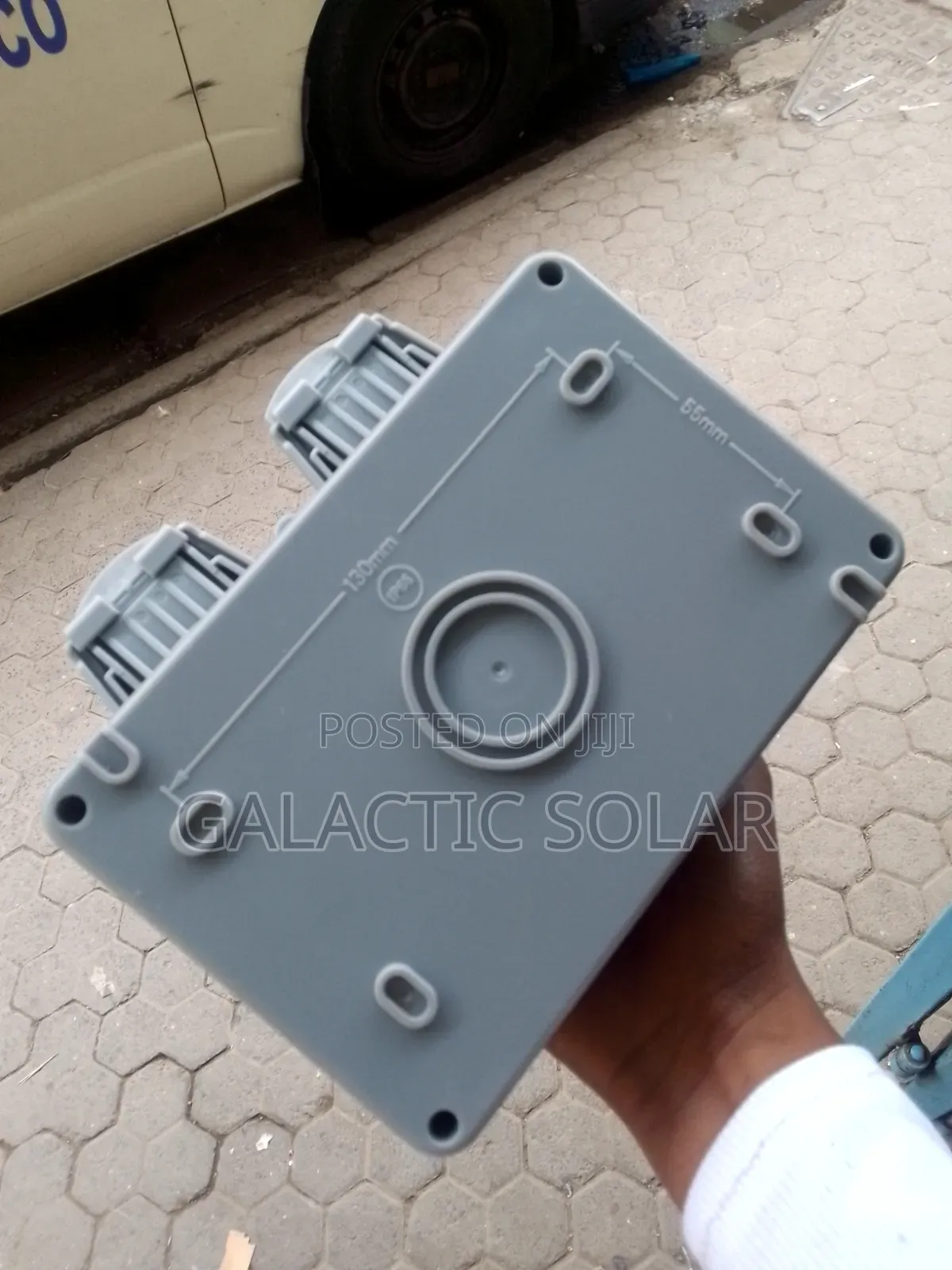 Weatherproof Outdoor+Switch and Socket