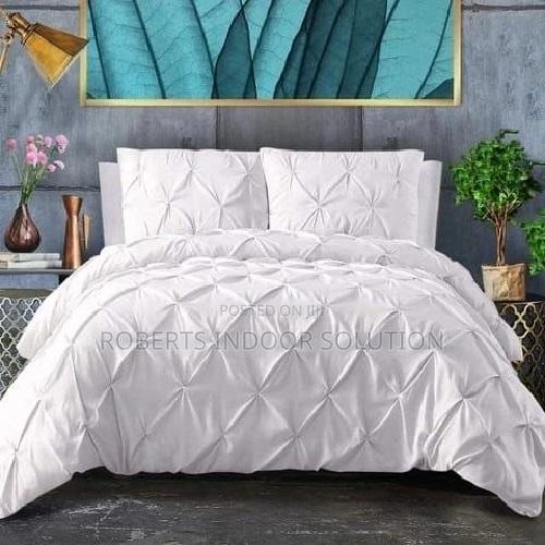 Breathable Pinch Pleat Cross Pintuck Bedding Set for Daily Use