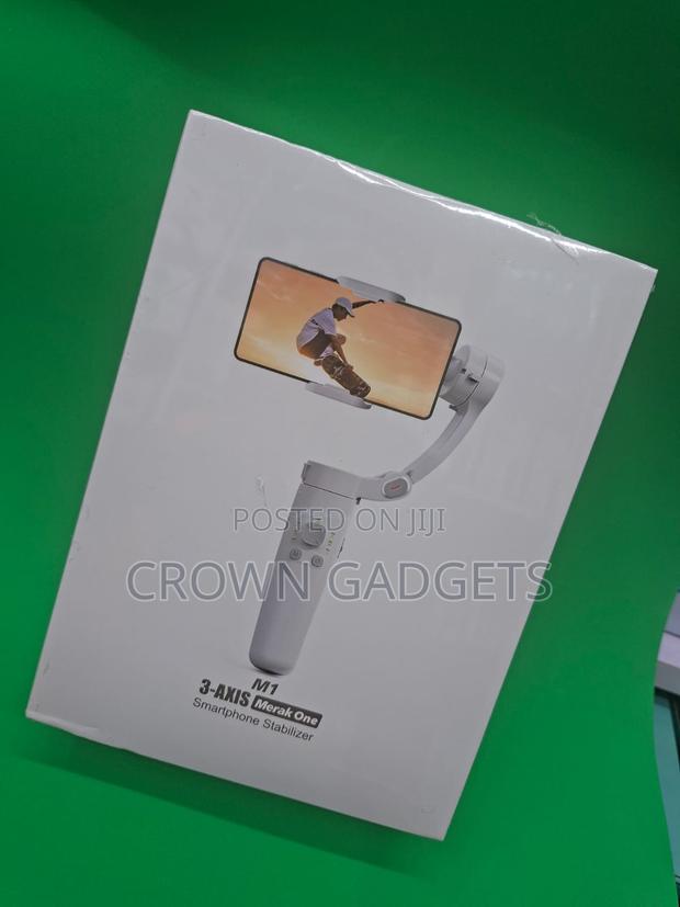 M1 3-Axis Smartphone Stabilizer With Face Tracking - thumbnail 3