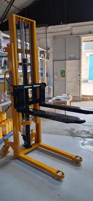 Hydraulic Manual Stacker Machine