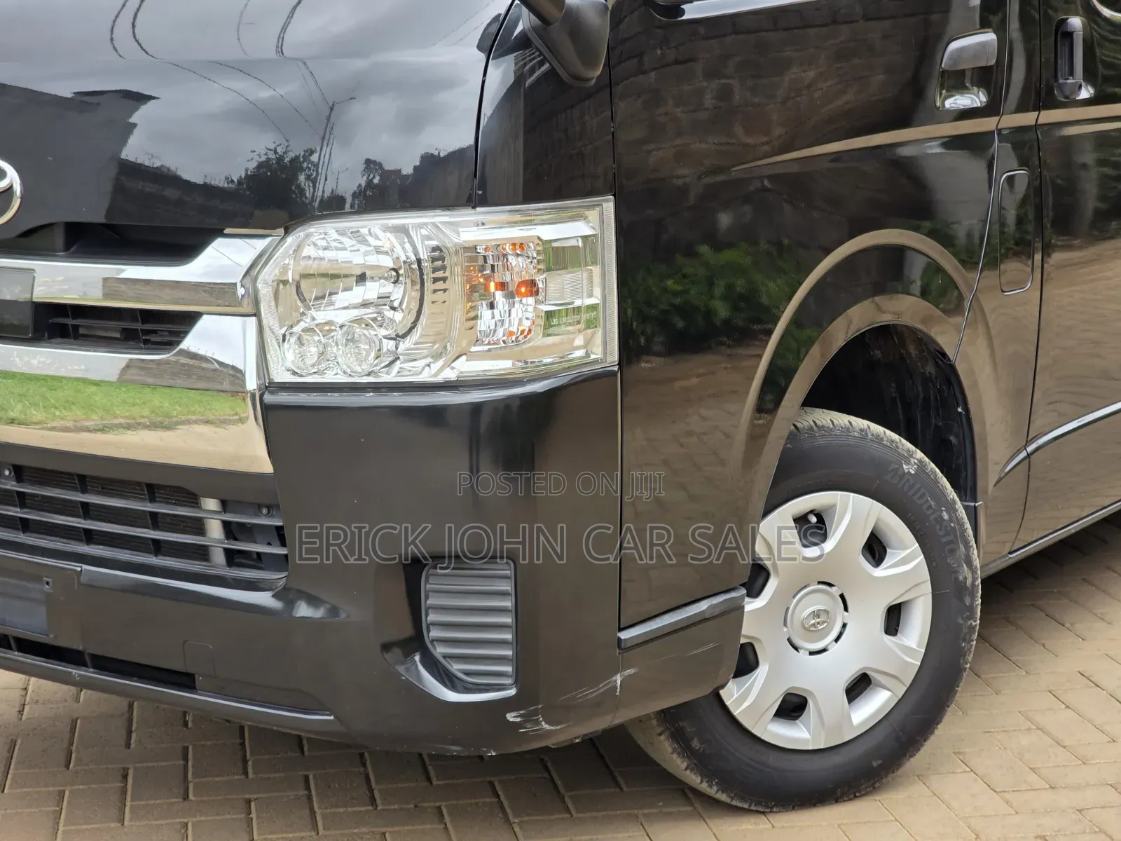Toyota HiAce 2019 Black