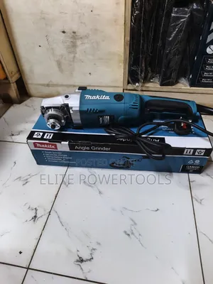 Makita 9 Inch 2200w Heavy Duty Angle Grinder Ga9020