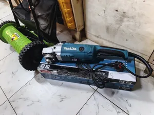Makita 9 Inch 2200w Heavy Duty Angle Grinder Ga9020