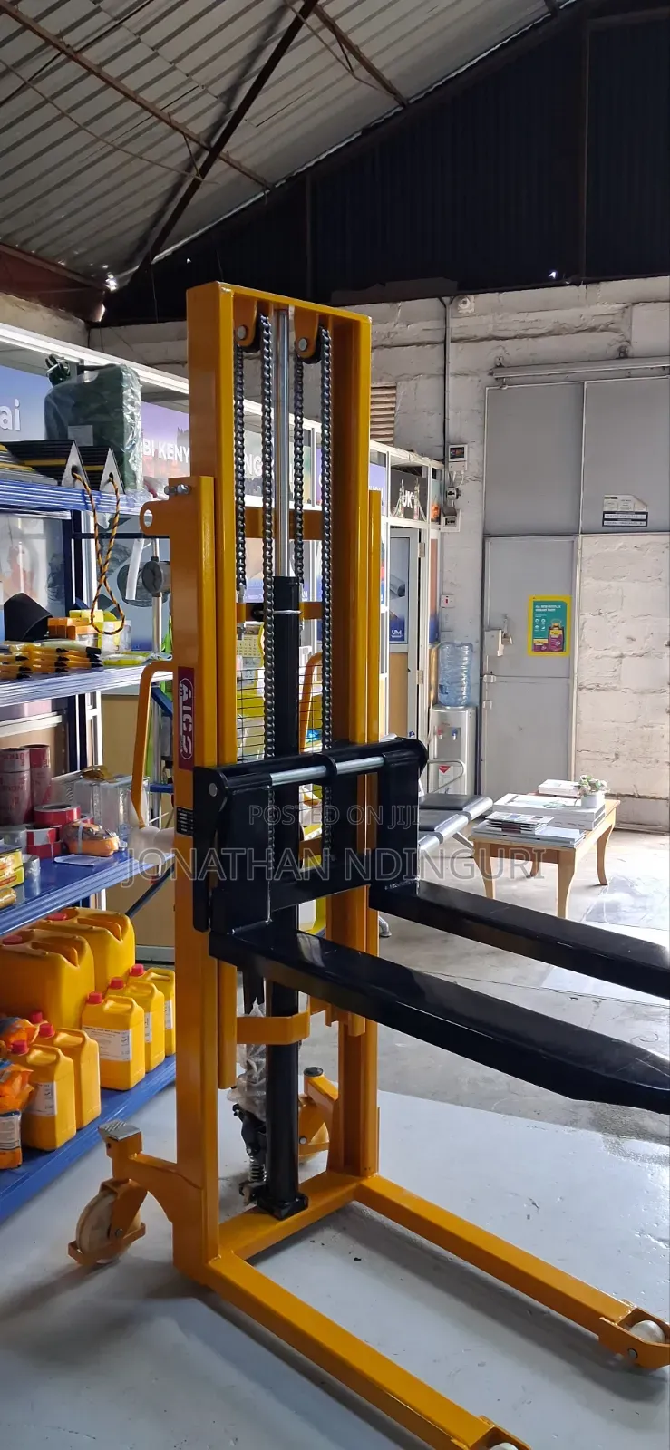 Manual Pallet Stacker