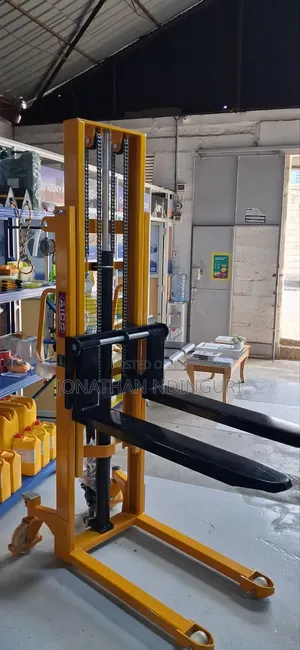 Heavy Duty Hand Stacker