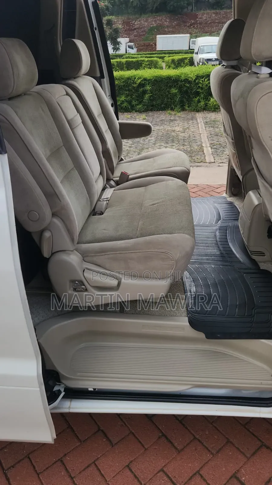 Toyota Alphard 2006 White