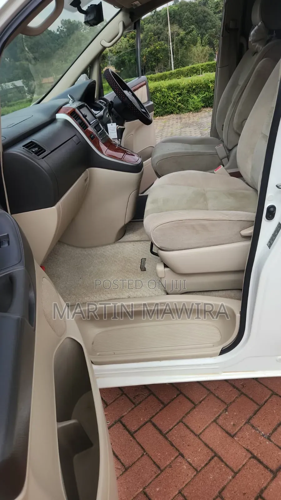 Toyota Alphard 2006 White