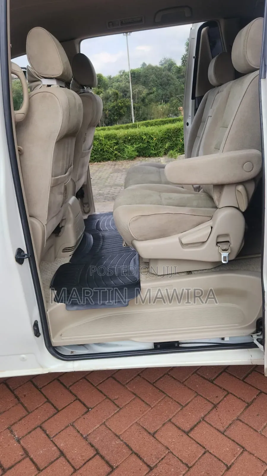 Toyota Alphard 2006 White