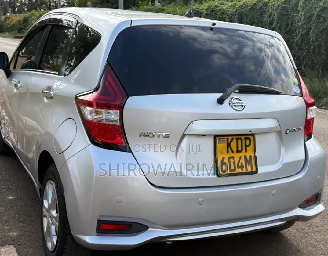 Nissan Note 2017 Silver