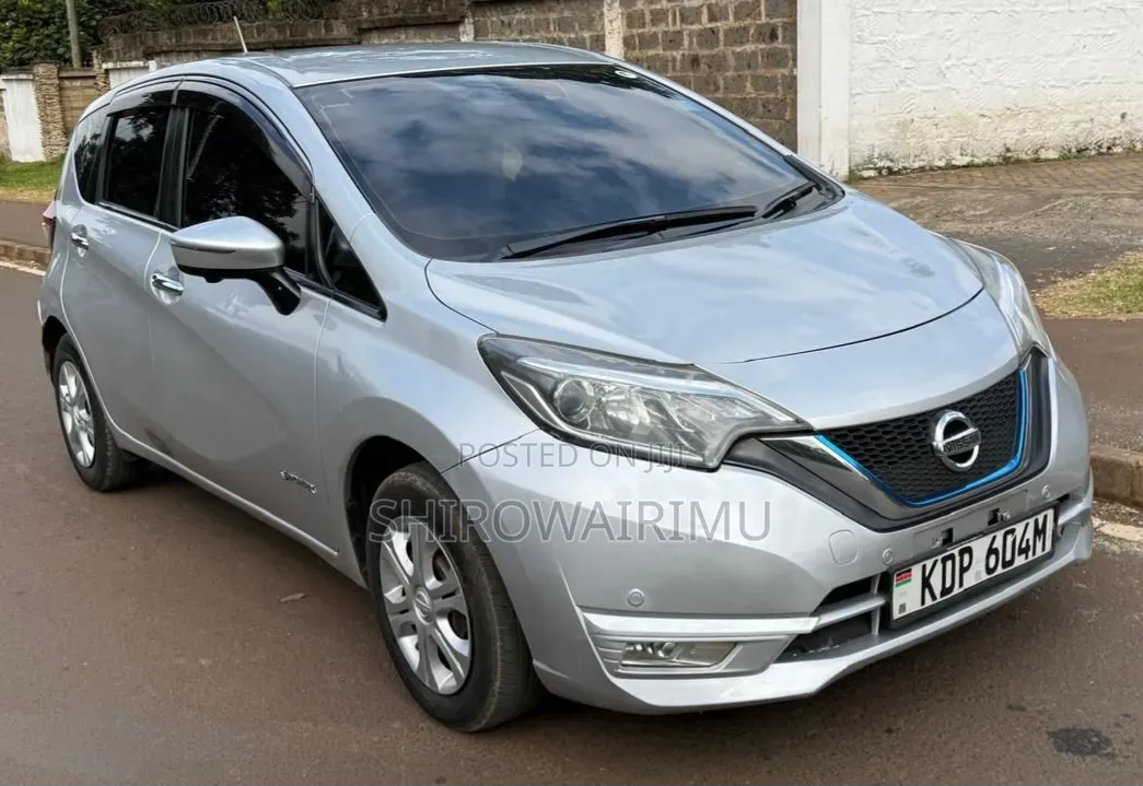 Nissan Note 2017 Silver