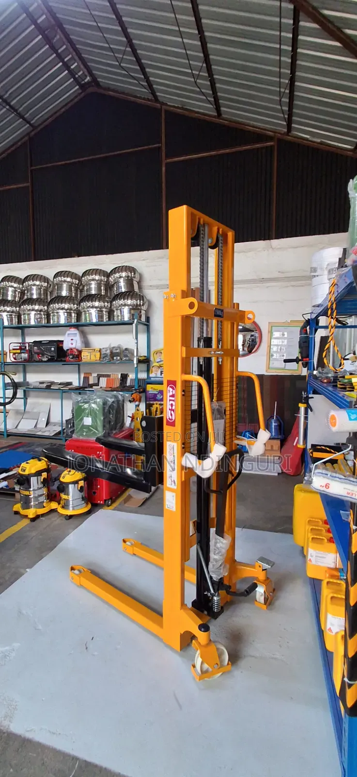 Material Handling Manual Stacker
