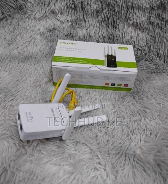 Wifi Range Extender Pix-Link Wireless Repeater for Stronger Internet