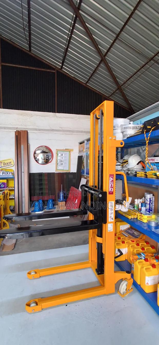 Steel Frame Manual Stacker - main view