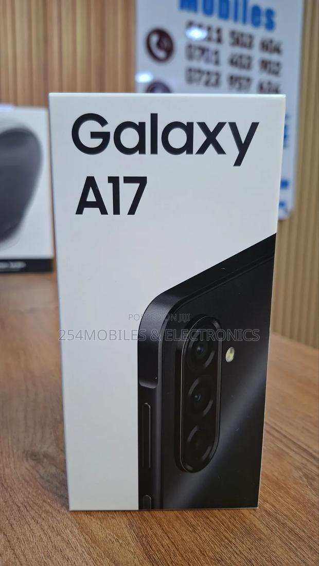 New Samsung Galaxy A17 128 GB Black - thumbnail 2