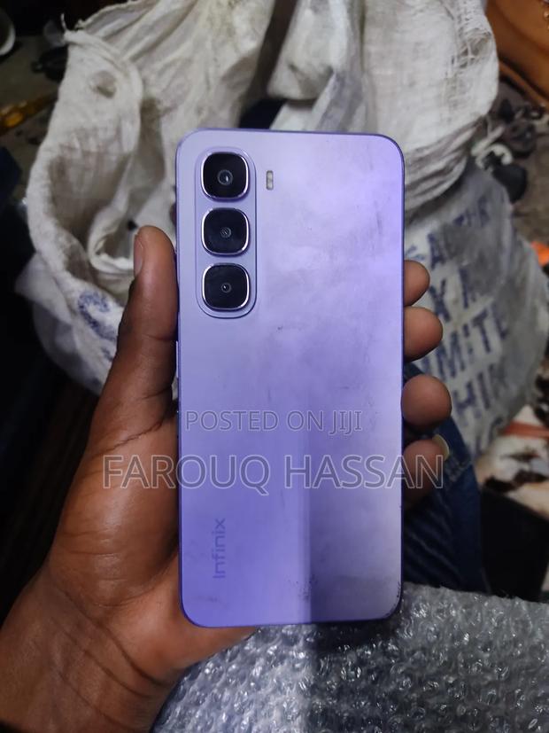 Infinix Hot 60i 128 GB Purple