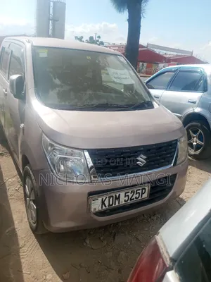 Suzuki Wagon R 2015 Pink