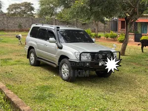 Toyota Land Cruiser 2001 Silver