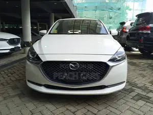 Mazda 2 2020 White