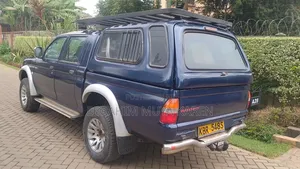 Mitsubishi L200 1994 Blue
