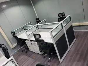 Imported 4 Seater Workstation