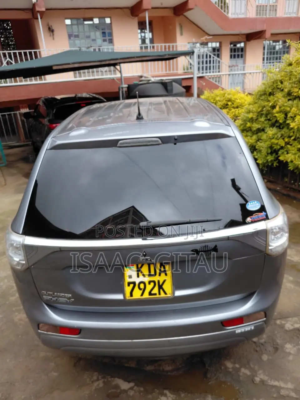 Mitsubishi Outlander 2.0 PHEV AWD 2014 Gray