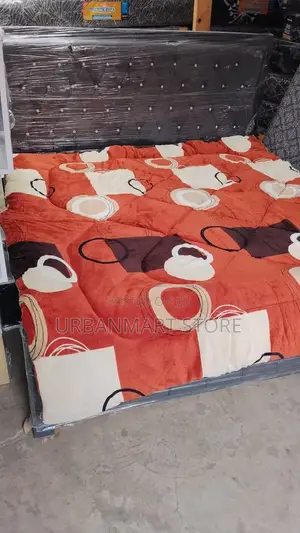 6x6 Woolen Duvet With Beautiful Patterns