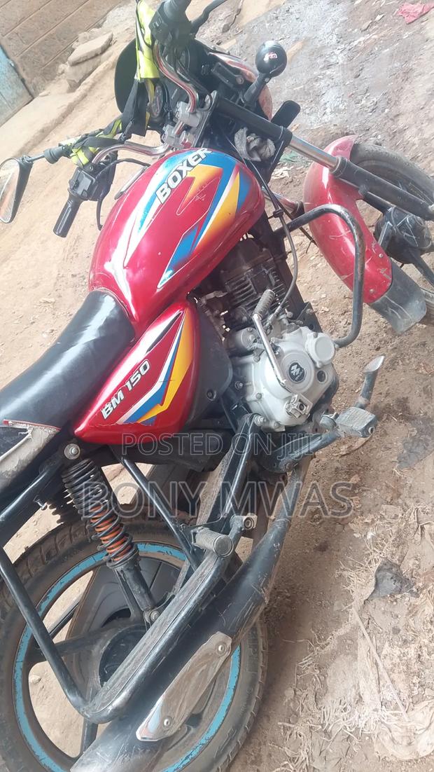 Bajaj Boxer 150 UG 2022 Red