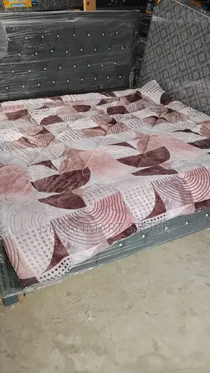 6x6 Woolen Duvet for All Seasons at Good Prices