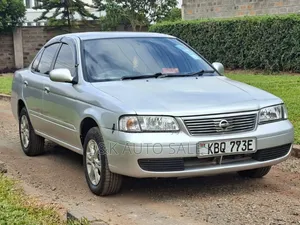 Nissan FB15 2005 Silver