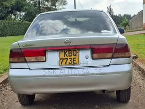 Nissan FB15 2005 Silver