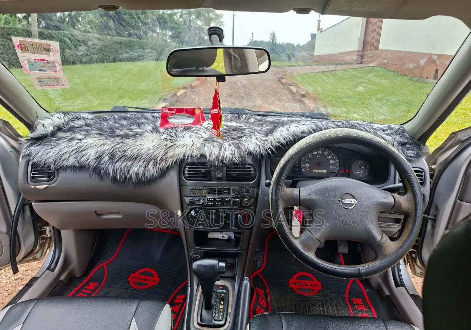 Nissan FB15 2005 Silver