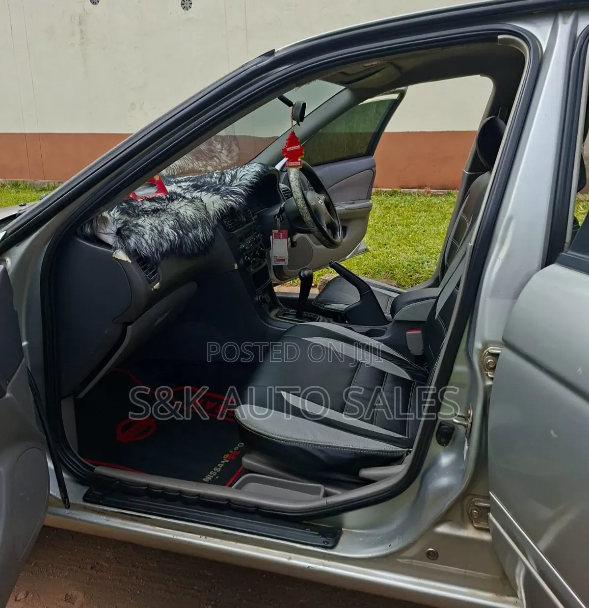 Nissan FB15 2005 Silver
