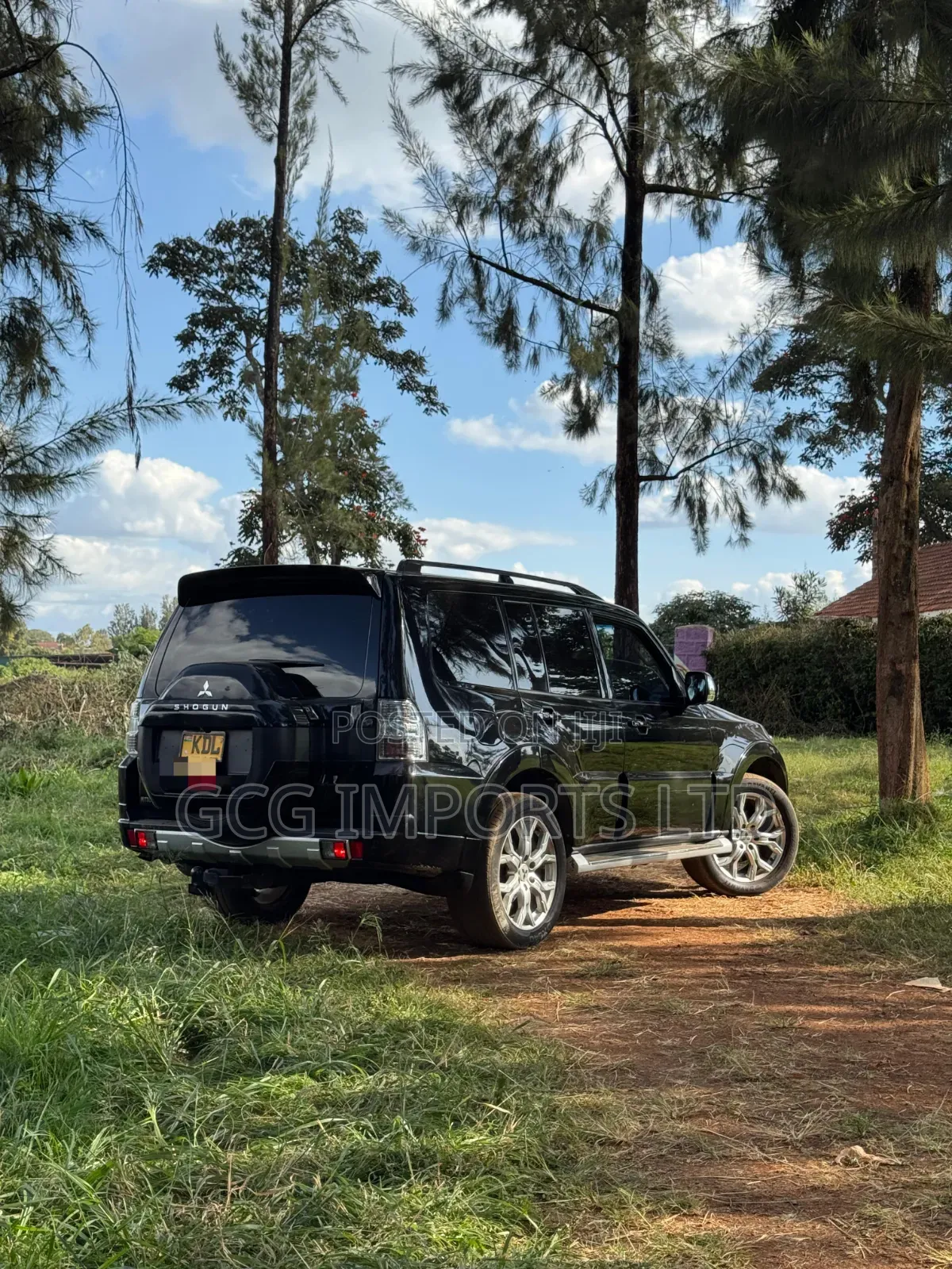 Mitsubishi Shogun 2016 Black