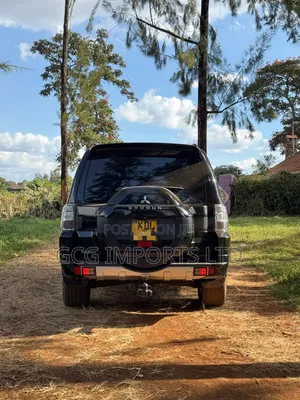 Mitsubishi Shogun 2016 Black