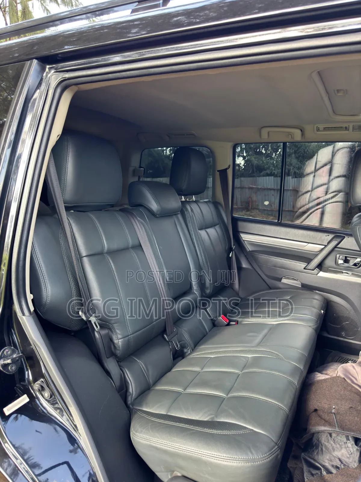 Mitsubishi Shogun 2016 Black