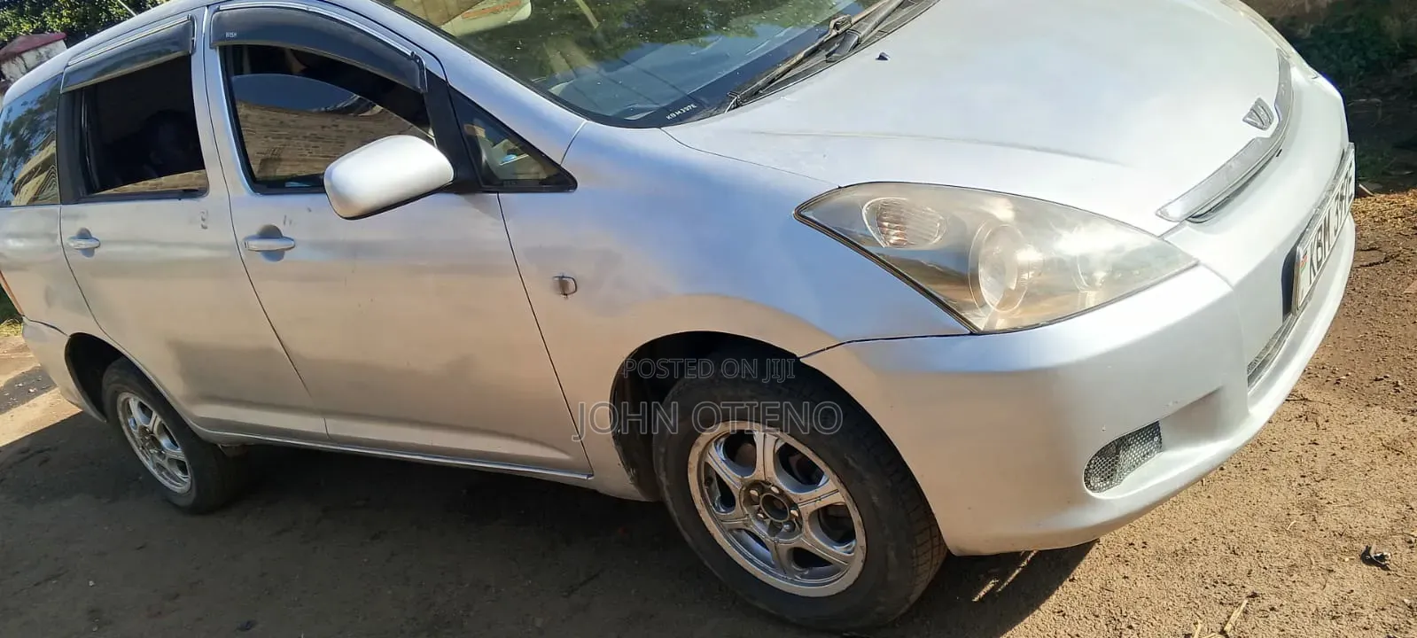 Toyota Wish 2004 Silver