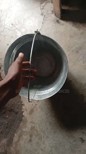 Best Quality School Bucket.