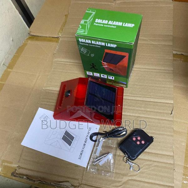 Solar Rechargeable Security Siren Alarm With Wireless Remote
