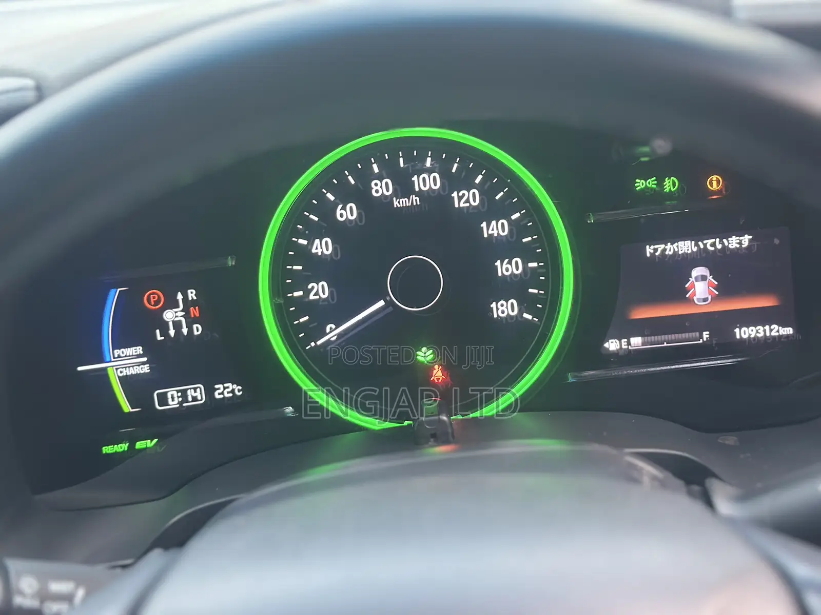 Honda Fit Shuttle 1.5 Hybrid 2WD 2019 Maroon