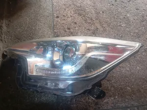 Ractis 2012 Headlight Non Left