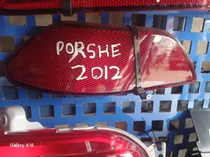 Porche 2012 Reflectors