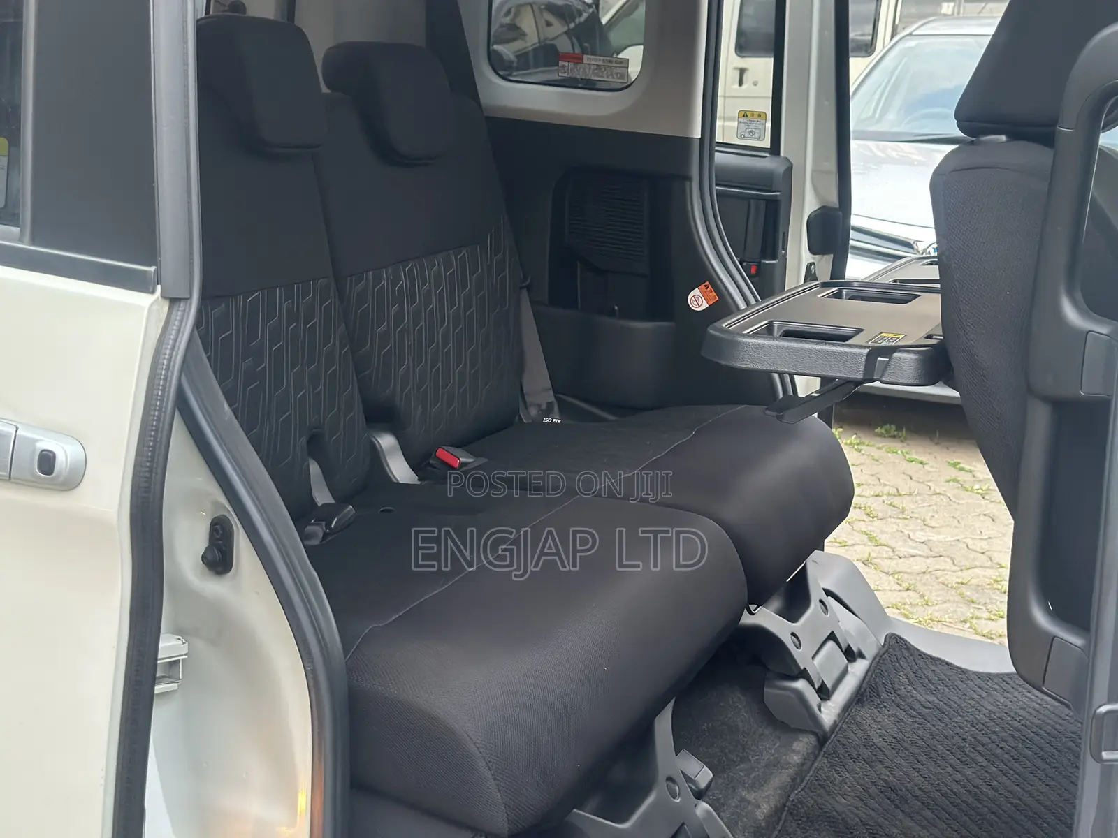 Toyota Roomy 2019 Pearl